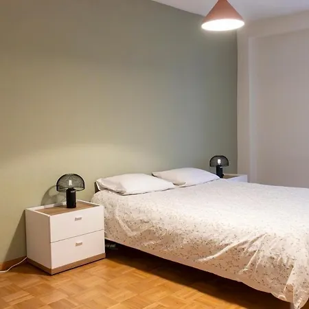 2 Bedroom Aus41-4f- 8045 * Zürih