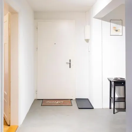 2 Bedroom Aus41-4f- 8045 * Zürih