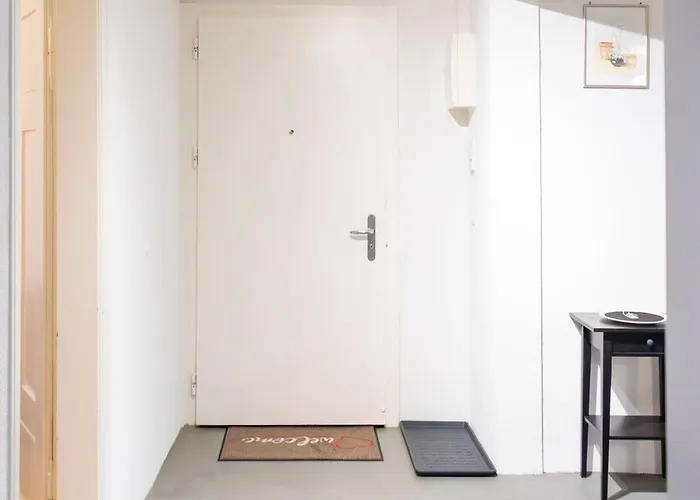 2 Bedroom Aus41-4f- 8045 * Zürich